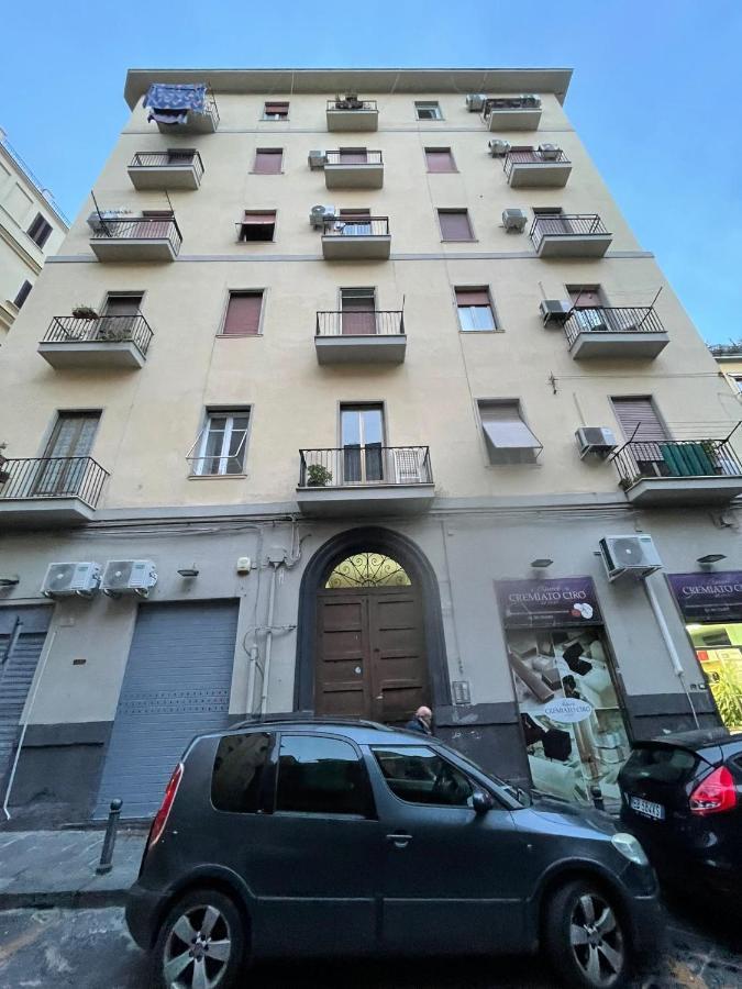 La Cornucopia Apartment Naples Luaran gambar