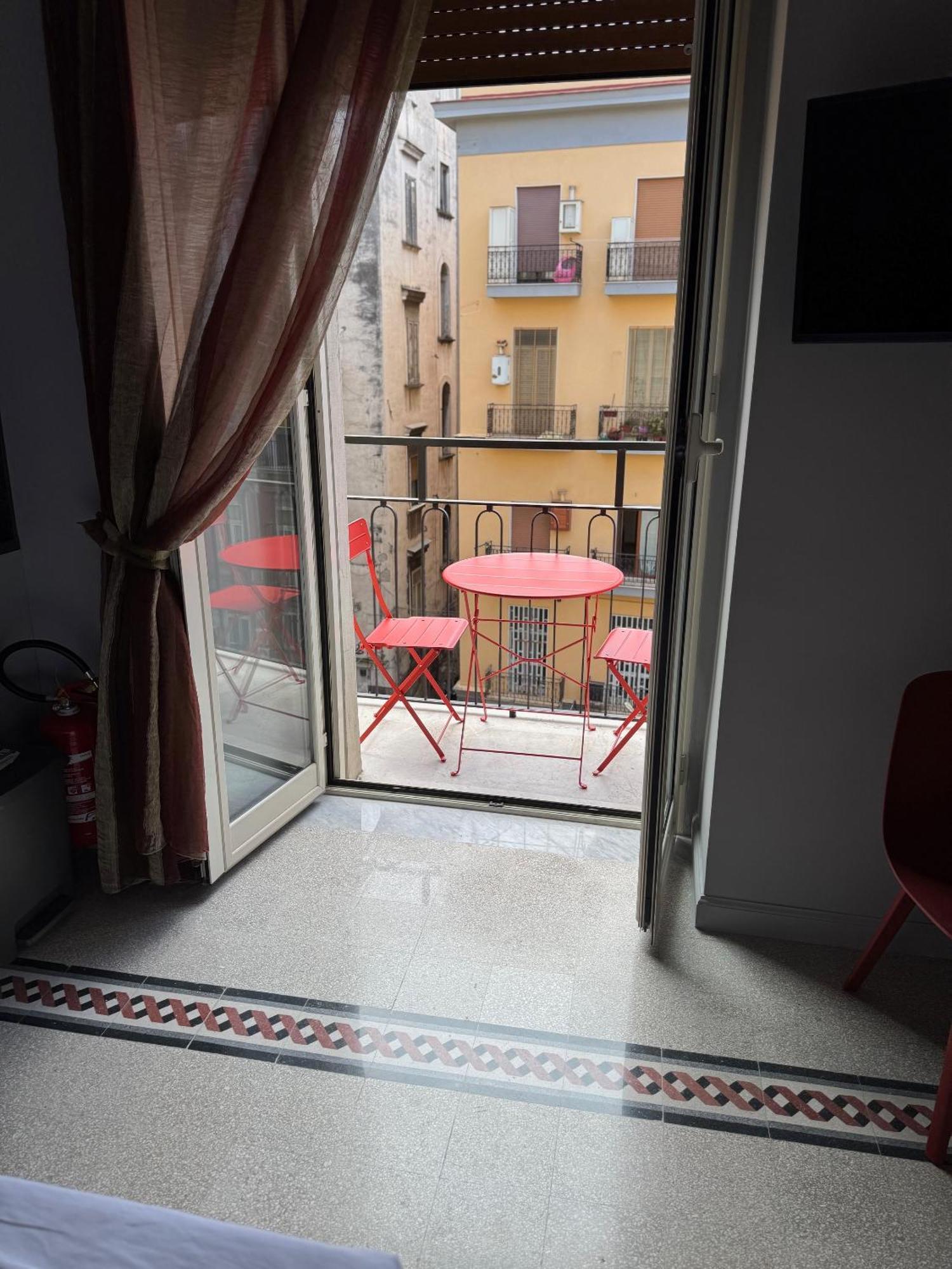 La Cornucopia Apartment Naples Luaran gambar